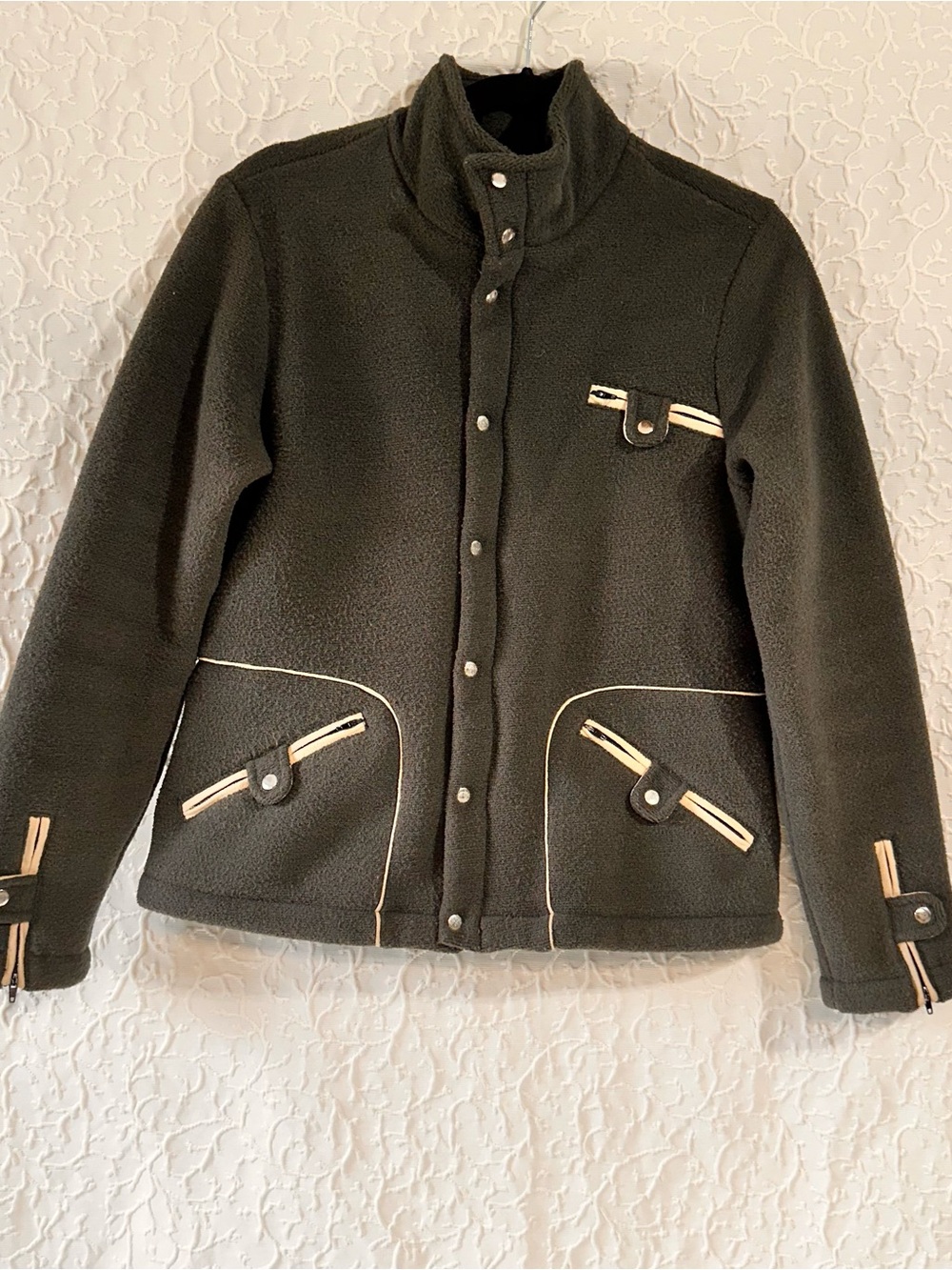 Burton Jacket Size M Women's Zip Up Fleece Green  Vintage Jacket Outdoor Warm